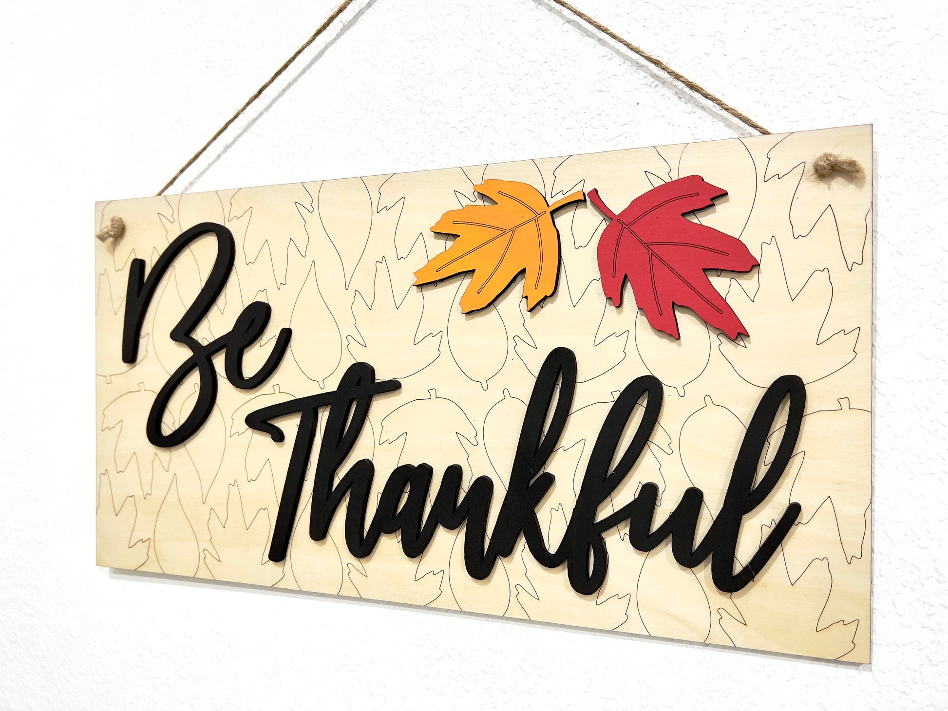 be thankful door hanger - Autumn leaf decorations - Celebrating Together