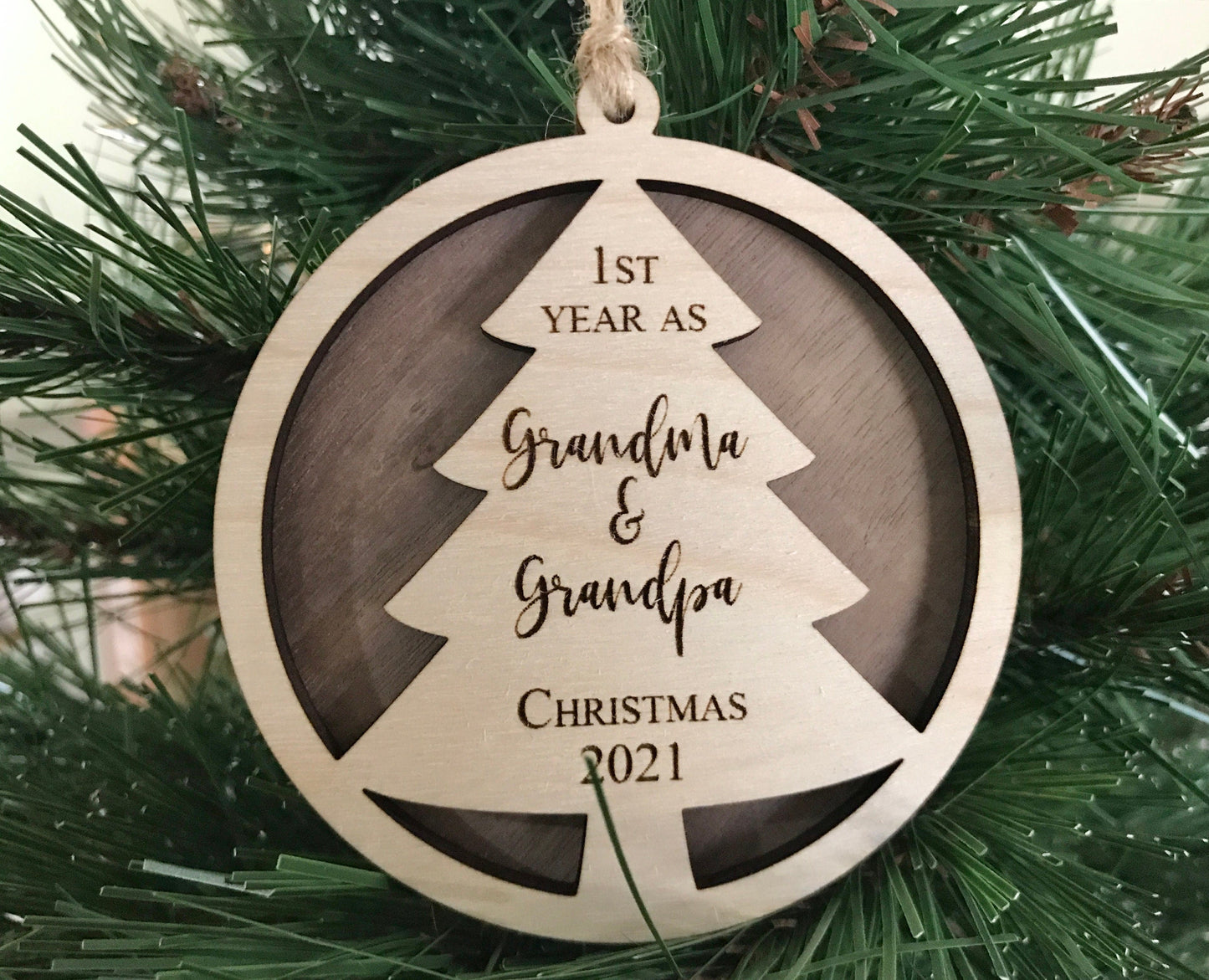 Christmas gift ideas for grandparents - grandparents christmas ornament 