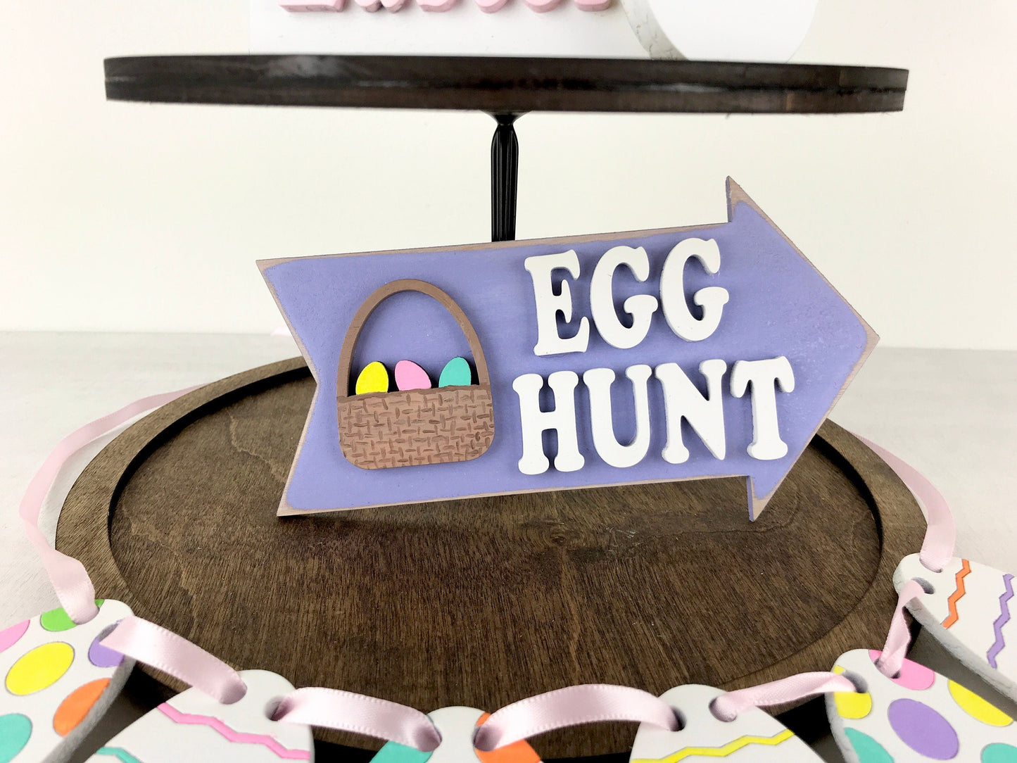easter egg hunt arrow mini sign with easter basket